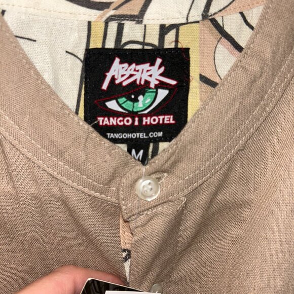 Button-down shirt - Picture 3 of 4